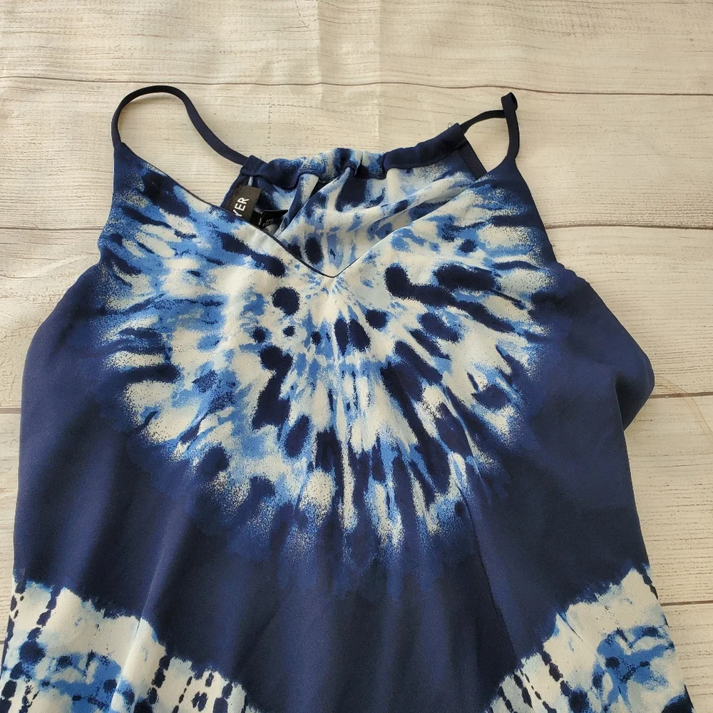 A. Byer flowy tie dye tank top. Size medium. - Picture 4 of 8